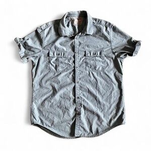 Calvin Klein Men's Short Sleeve Button-Down Shirt in Light Gray